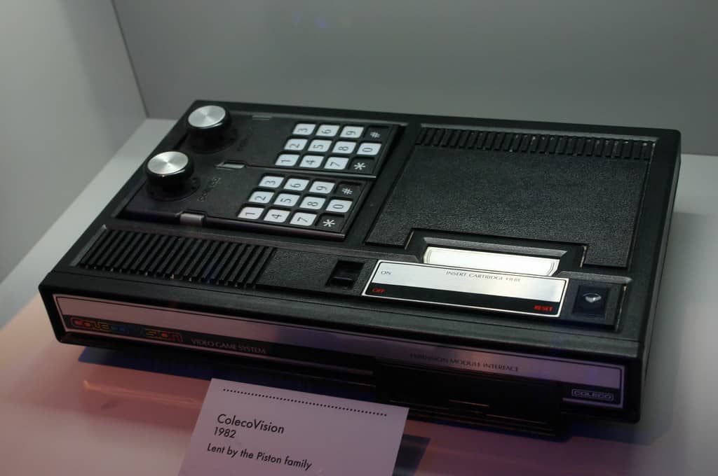 An Xbox Series S console, which ships without a disc drive