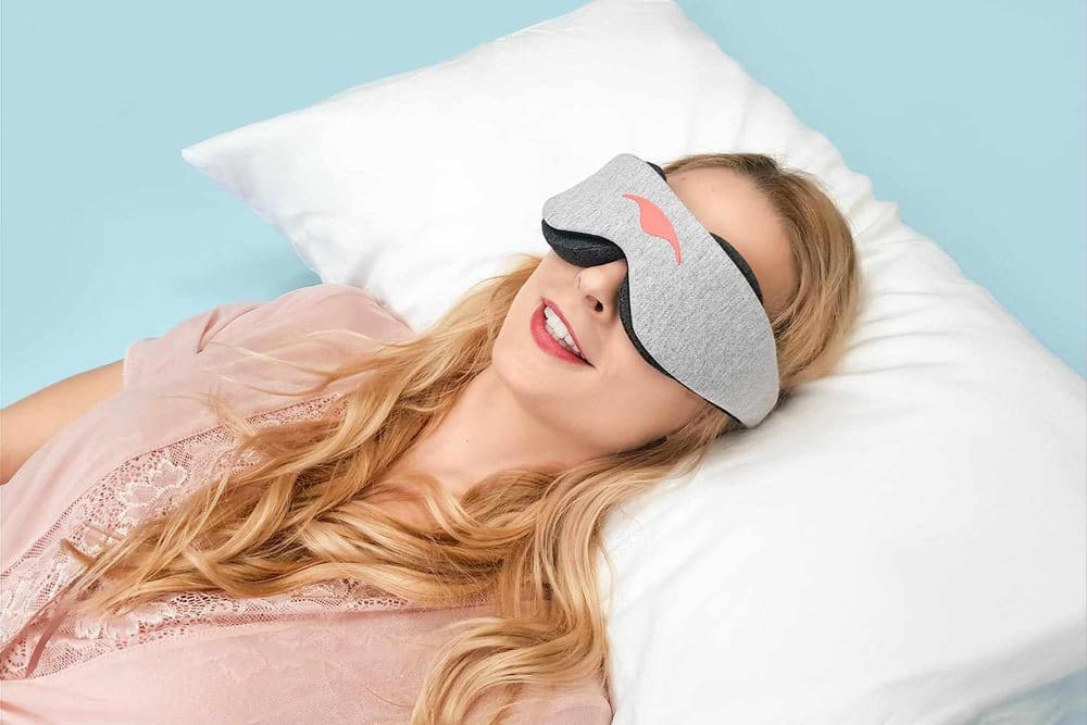 Night shift nurse? 5 things that help you sleep through the day
